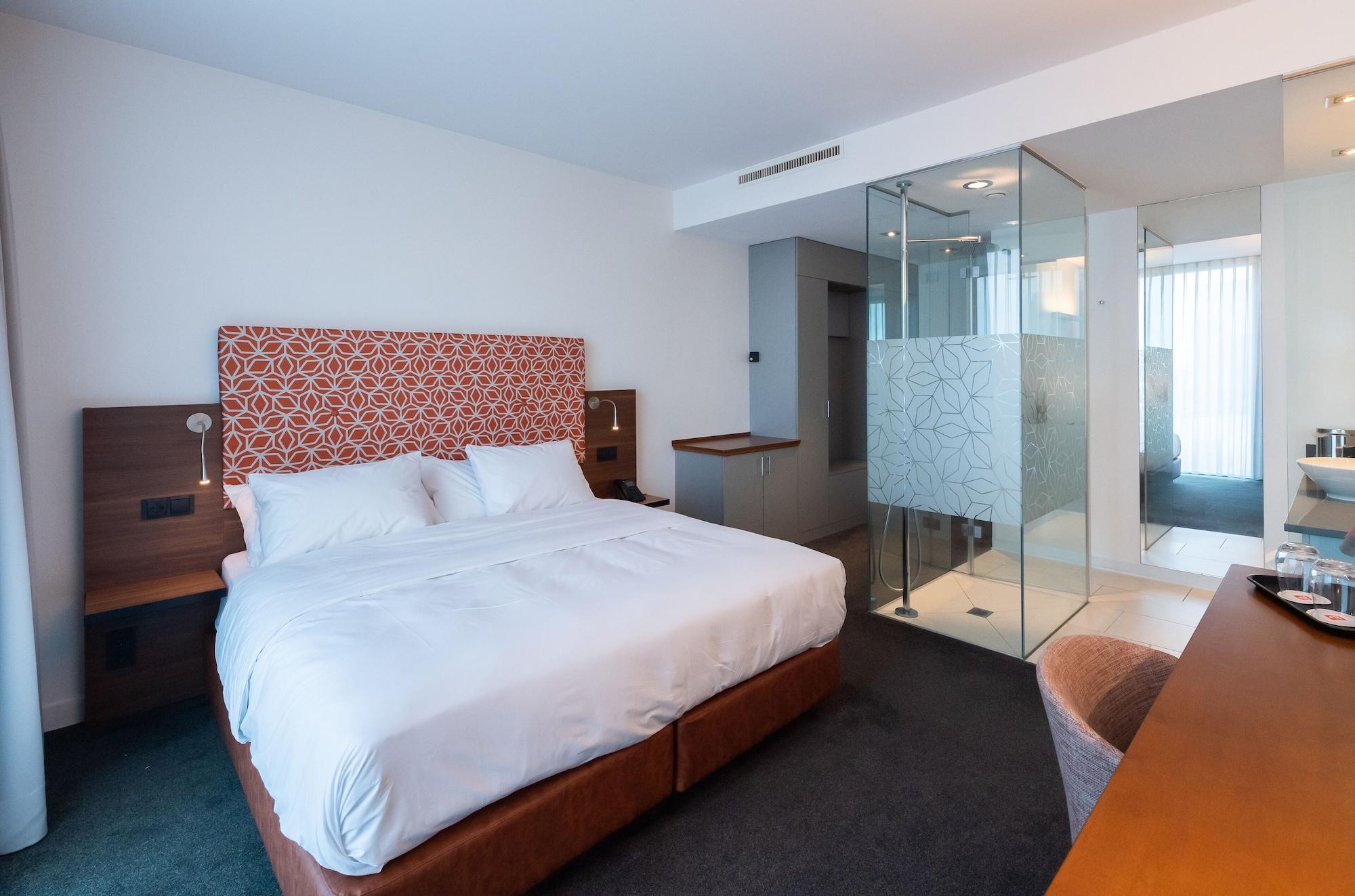 Hotel Doubletree By Hilton Frankfurt Niederrad Frankfurt nad Menem Zewnętrze zdjęcie