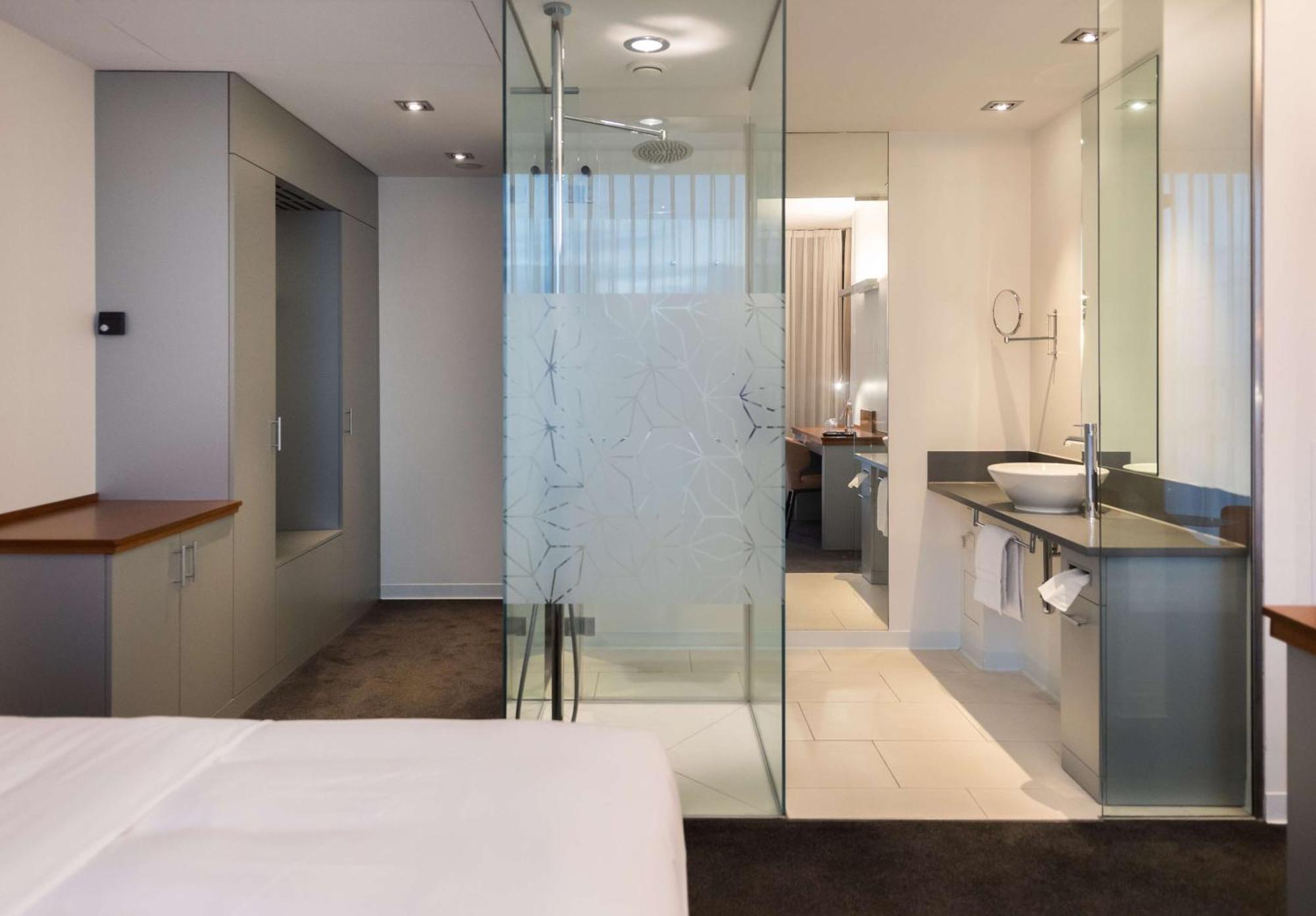 Hotel Doubletree By Hilton Frankfurt Niederrad Frankfurt nad Menem Zewnętrze zdjęcie