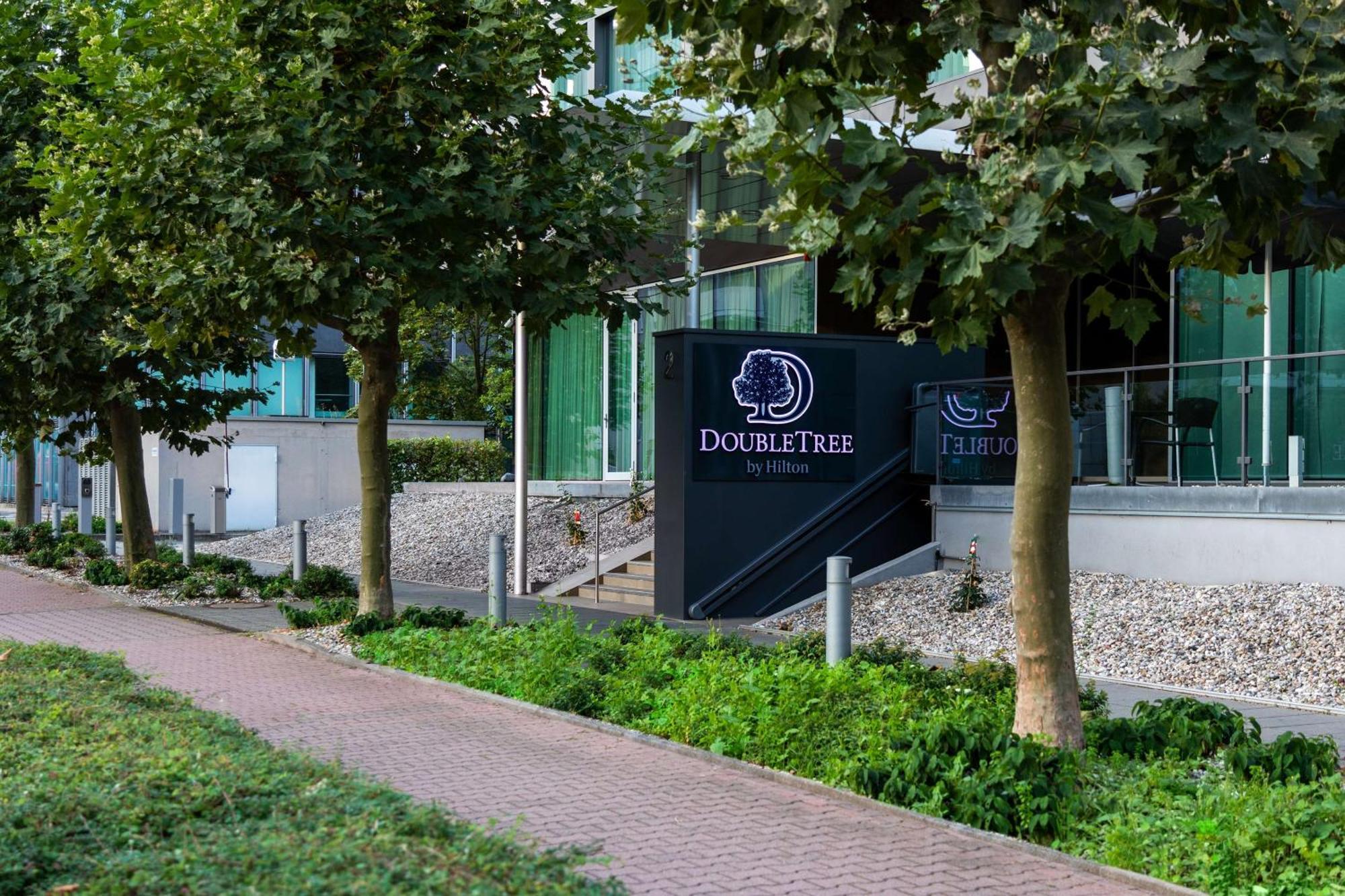 Hotel Doubletree By Hilton Frankfurt Niederrad Frankfurt nad Menem Zewnętrze zdjęcie